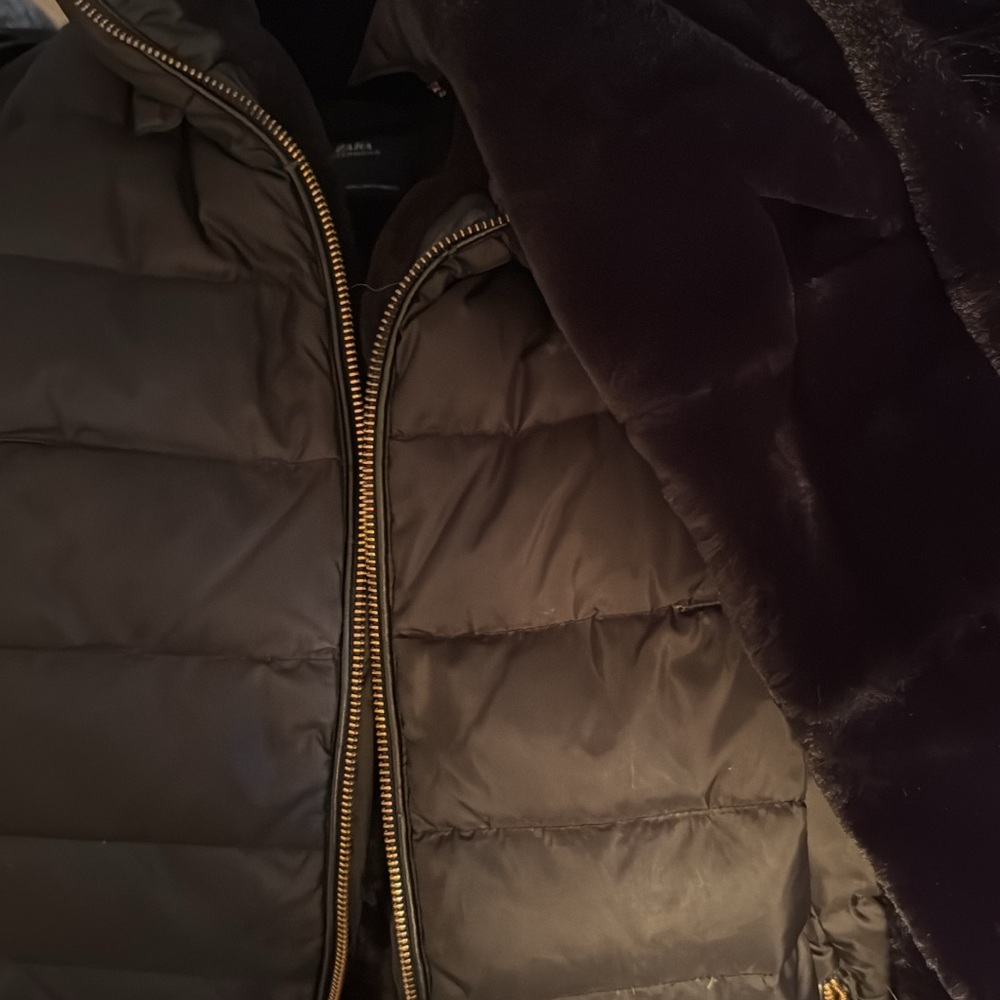 Like new Zara Black puffer jacket size small